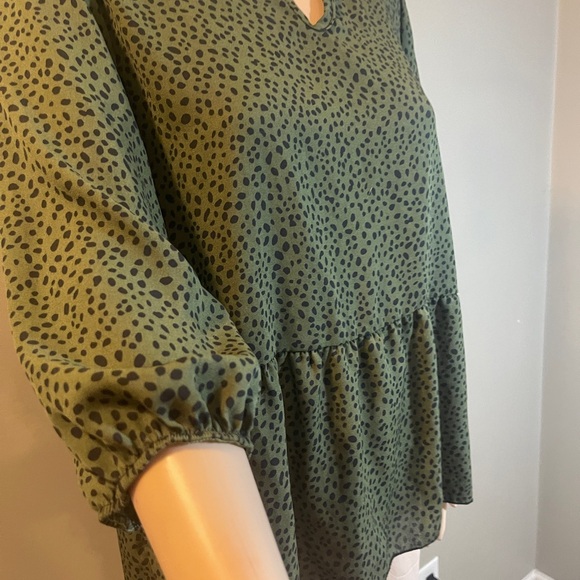 COZY ROZY CALIFORNIA BLOUSE WOMEN’S L GREEN BLACK SPOTS 3/4 SLEEVE - Picture 5 of 7